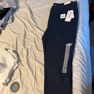 Old Navy Ankle Length Pixie Pants